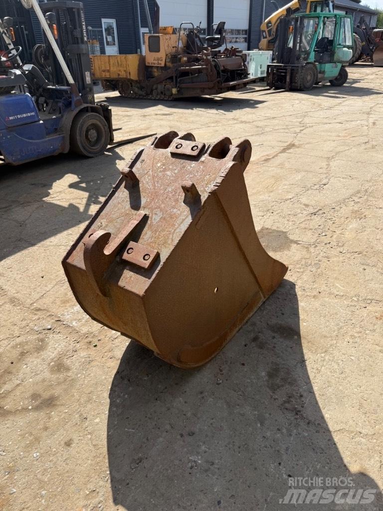 Andet S1 skifte 挖斗