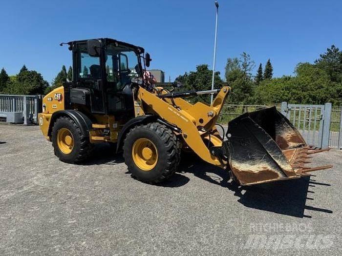 CAT 908 轮式装载机
