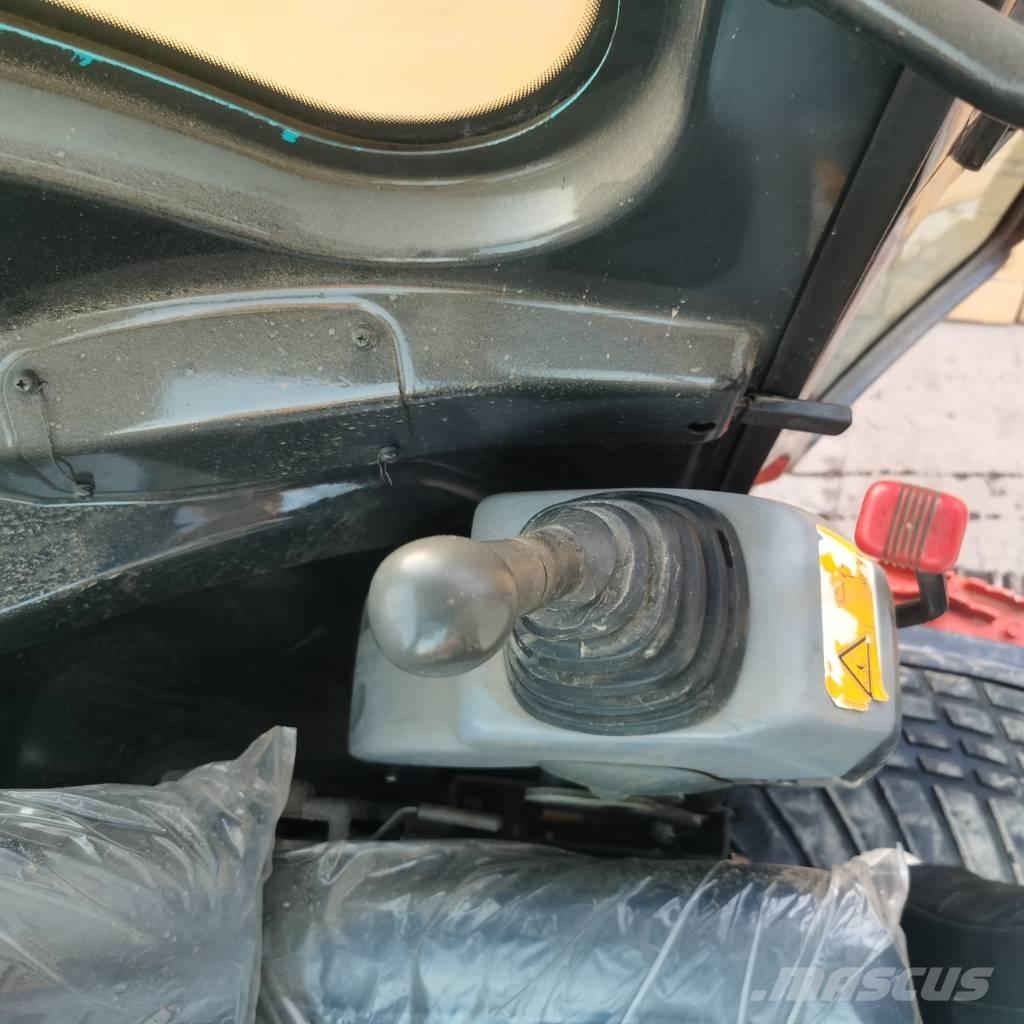 Kubota KX 155 小型挖掘机