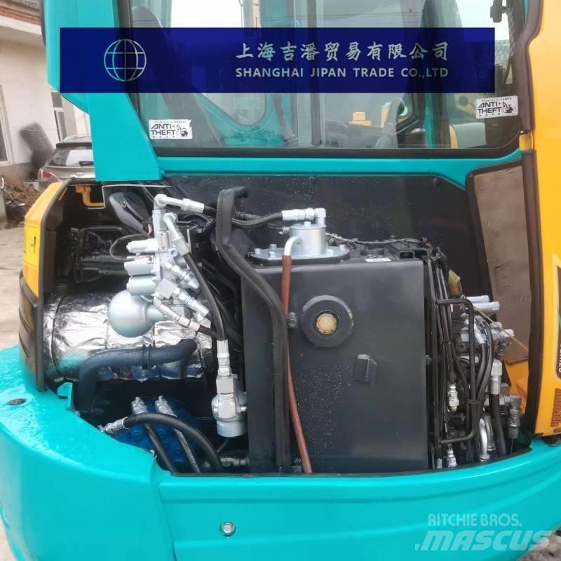 Kubota KX 135 履带挖掘机
