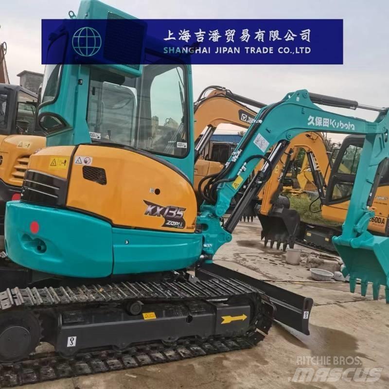 Kubota KX 135 履带挖掘机
