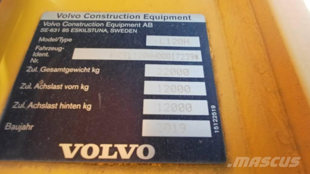 Volvo L 120 H 轮式装载机