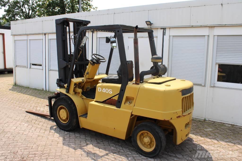 Daewoo D 40 S 柴油叉车