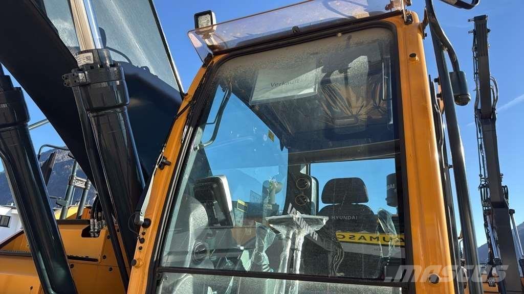 Hyundai HX235LCR 特种挖掘机