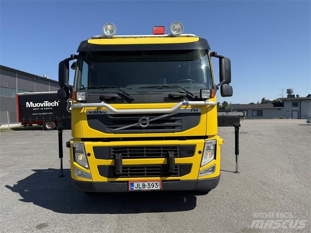 Volvo FM 370 6X2 起重车