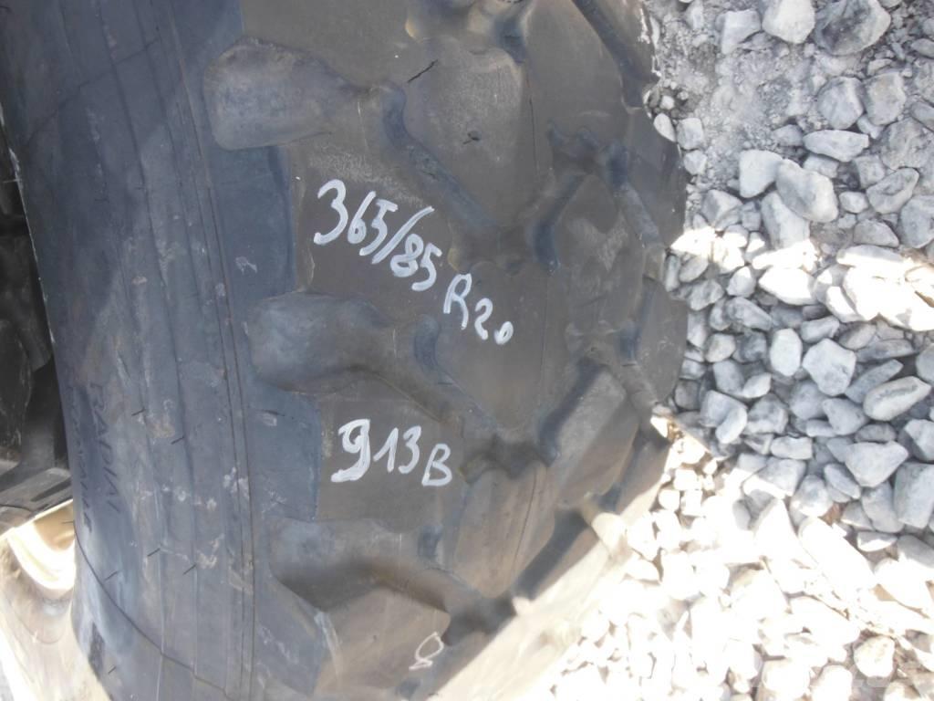 Michelin 365/85R20 轮胎、车轮、轮圈