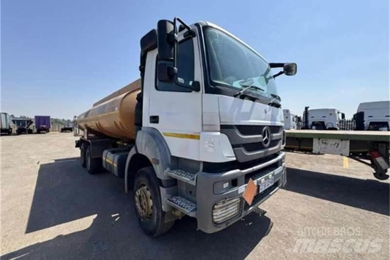 Mercedes-Benz Axor 其他货车