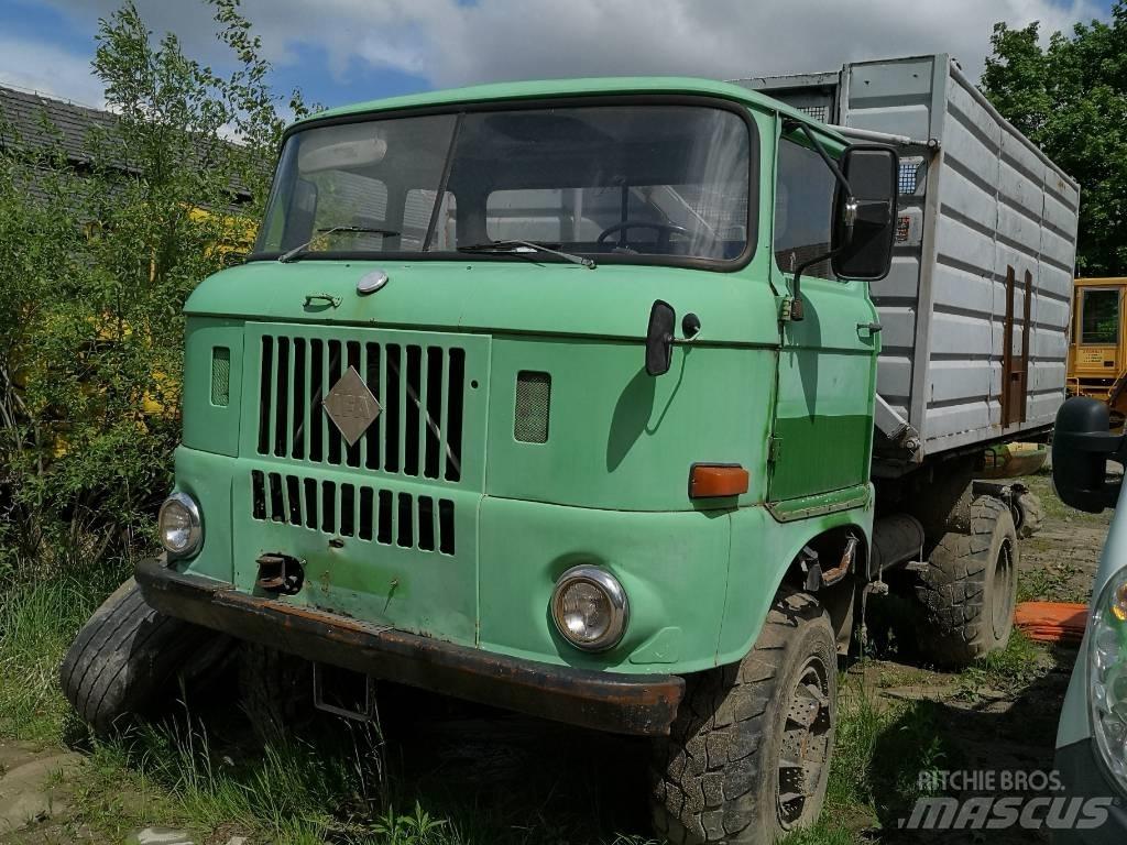 IFA W50 LA 拖拉机/农用车