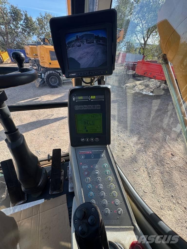 Liebherr A 904 C 工业挖掘机