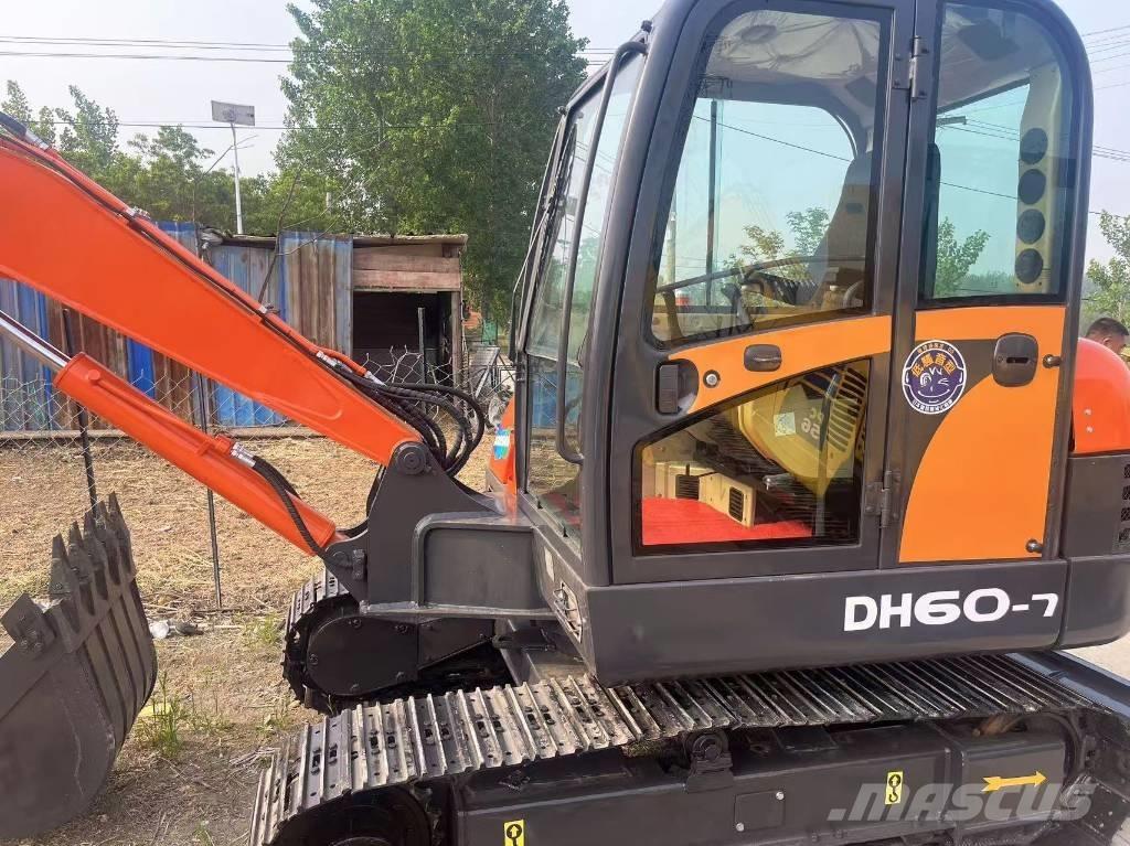 Doosan DH 60 小型挖掘机