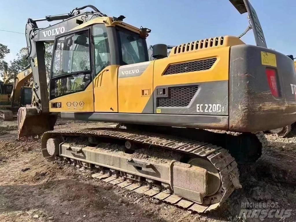 Volvo EC 220 履带挖掘机