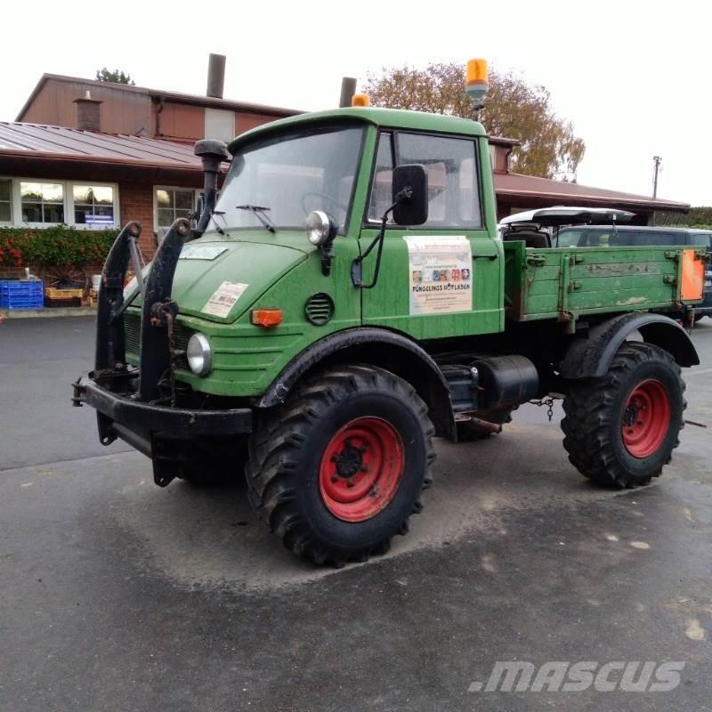 Mercedes-Benz U421 拖拉机/农用车