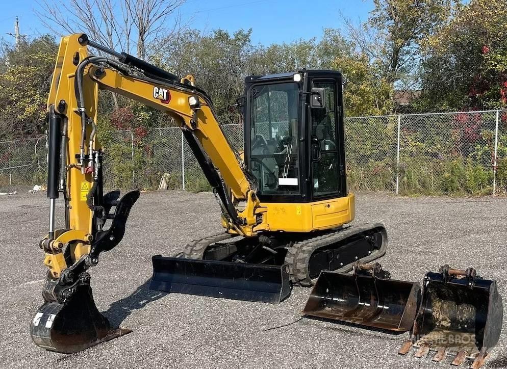 CAT 303.5 E2 CR 小型挖掘机