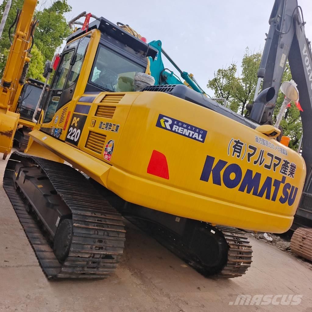 Komatsu PC 220-8 履带挖掘机