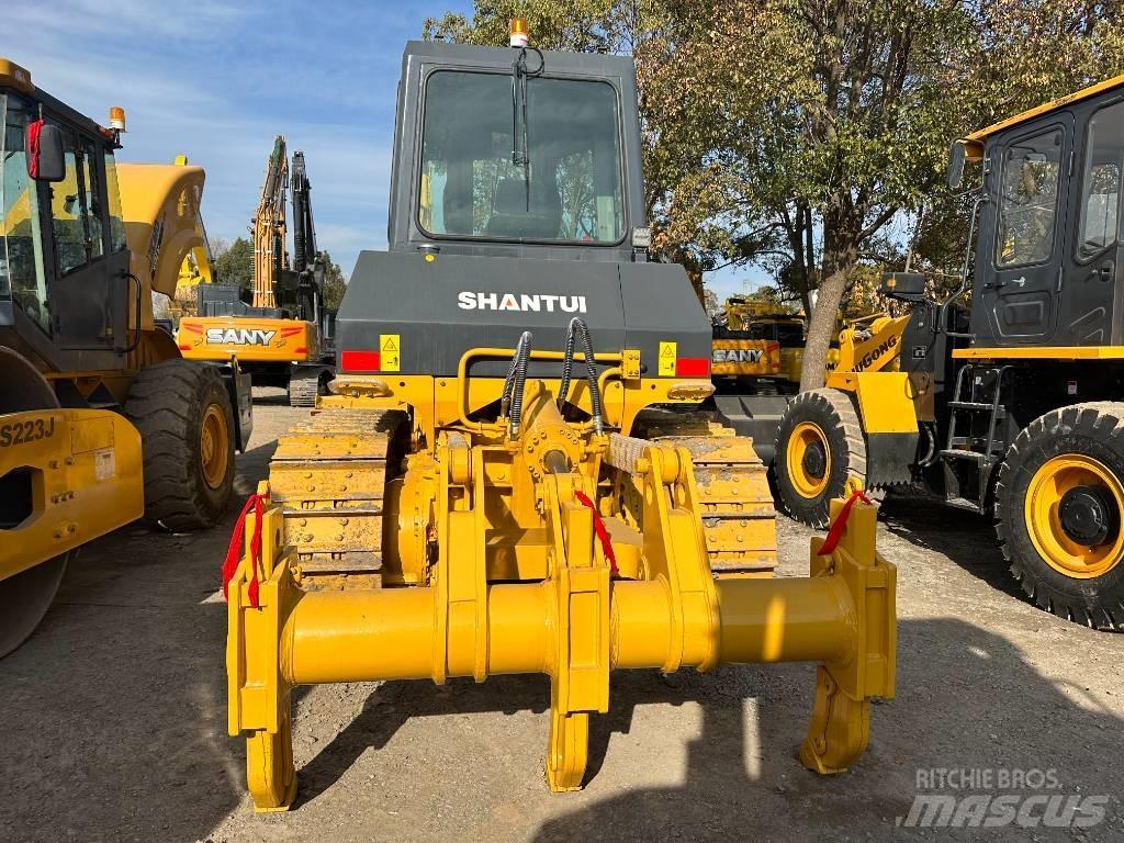 Shantui SD 16 履带式推土机