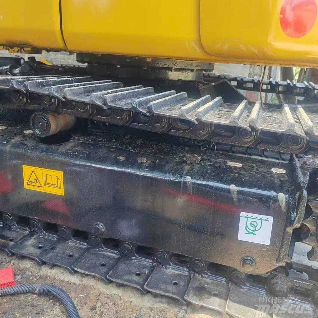 CAT 303.5 E CR 小型挖掘机