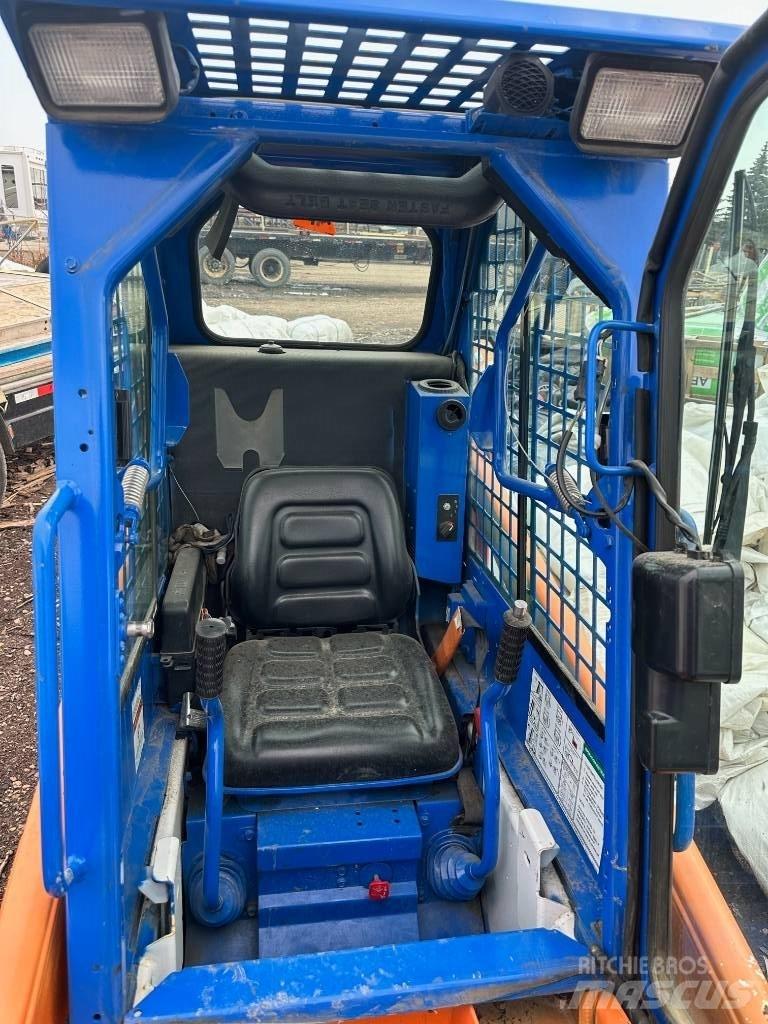 Bobcat S 70 滑移装载机
