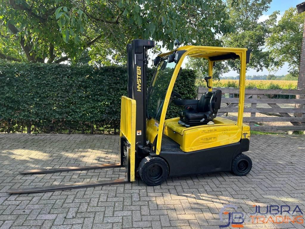 Hyster J2.0XN LWB 电动叉车
