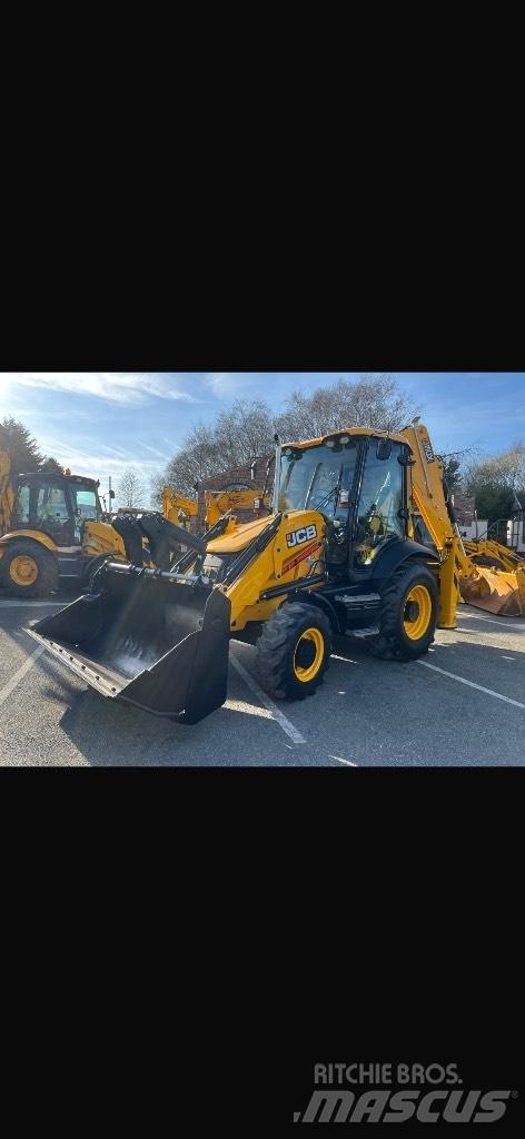 JCB 3CX 反铲装载机