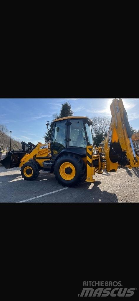 JCB 3CX 反铲装载机