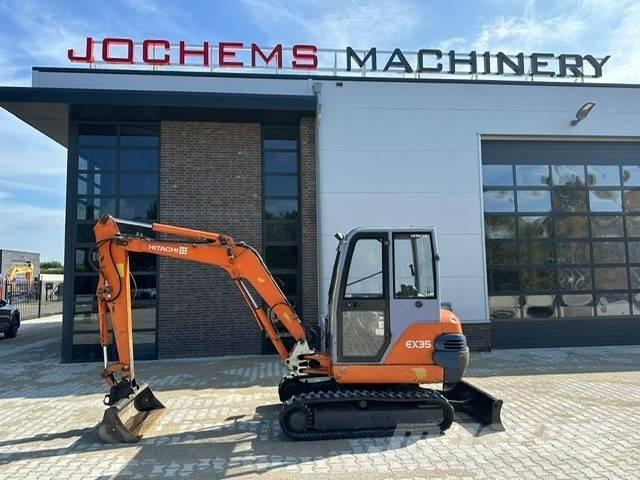 Hitachi EX 35-2 小型挖掘机