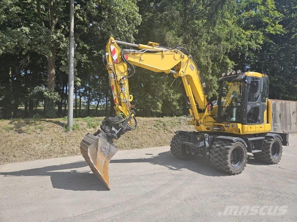 Komatsu PW 98 MR-11 轮式挖掘机
