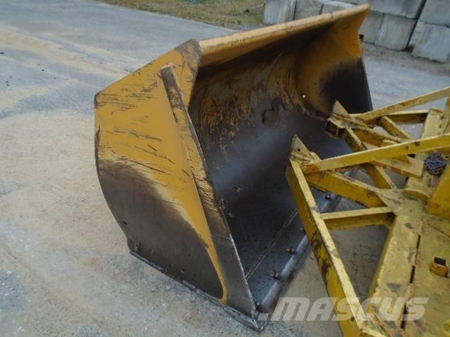 Hitachi ZW 120-6 轮式装载机