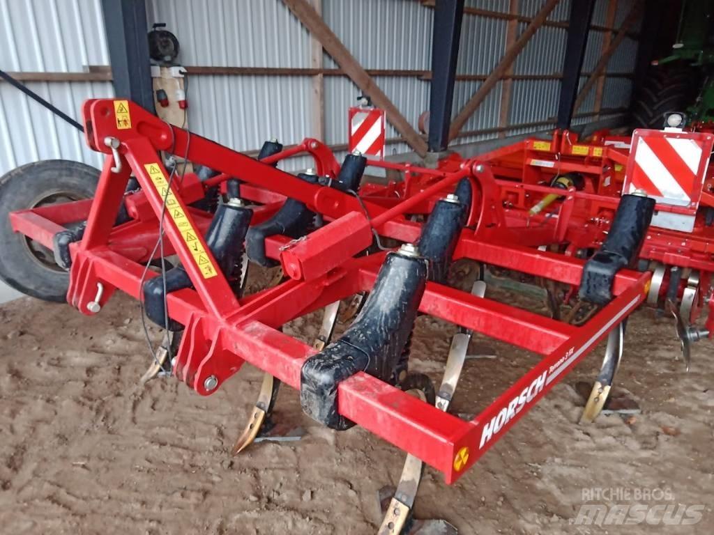 Horsch Terrano 3 FX 手扶中耕机