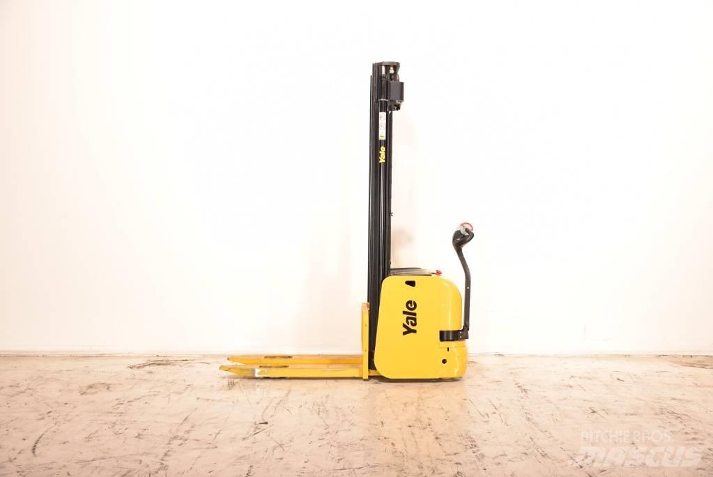 Yale MS 16 手推堆垛车