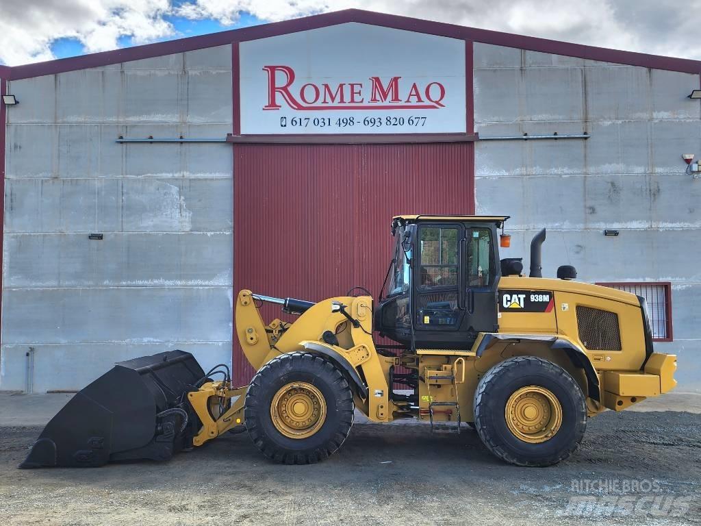 CAT 938M 轮式装载机