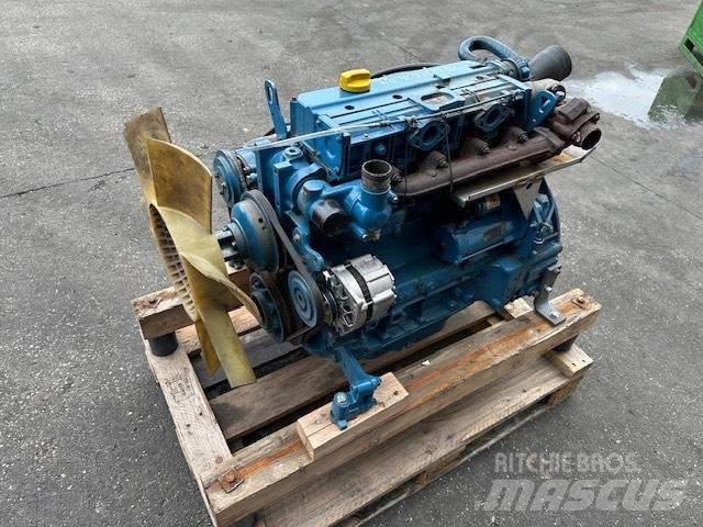 Deutz BF4M1012 发动机
