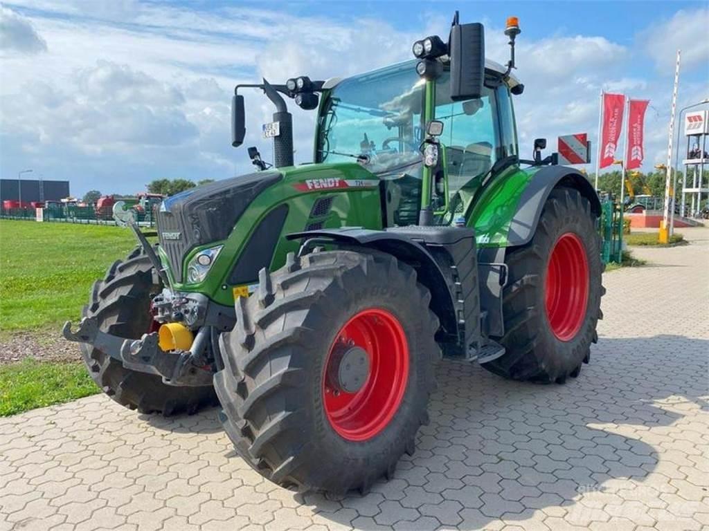 Fendt 724 PROFI+ 拖拉机/农用车