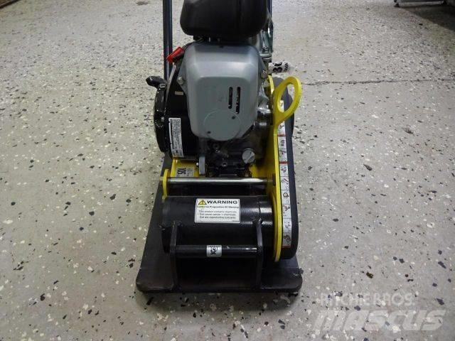 Bomag BVP 10/36 平板夯