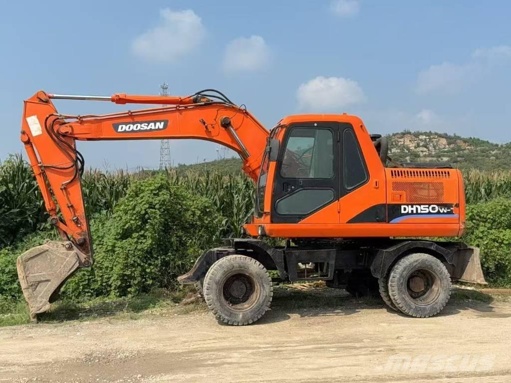 Doosan DH 150 W-7 履带挖掘机