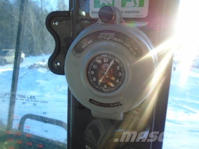 John Deere 135 G 履带挖掘机