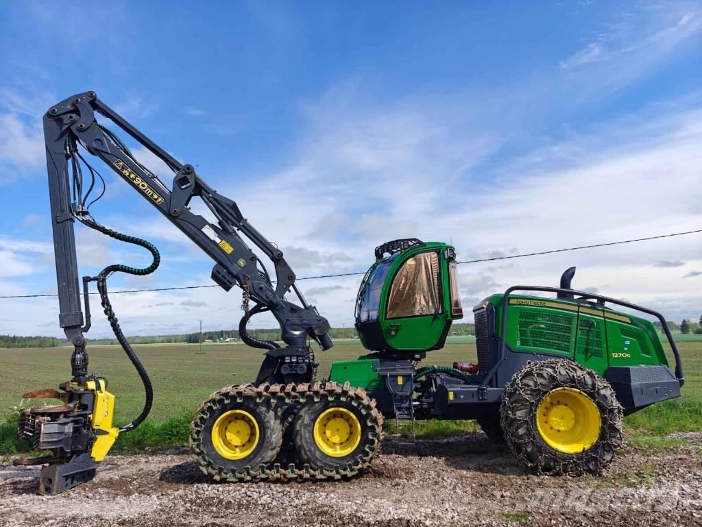 John Deere 1270 G 收割机