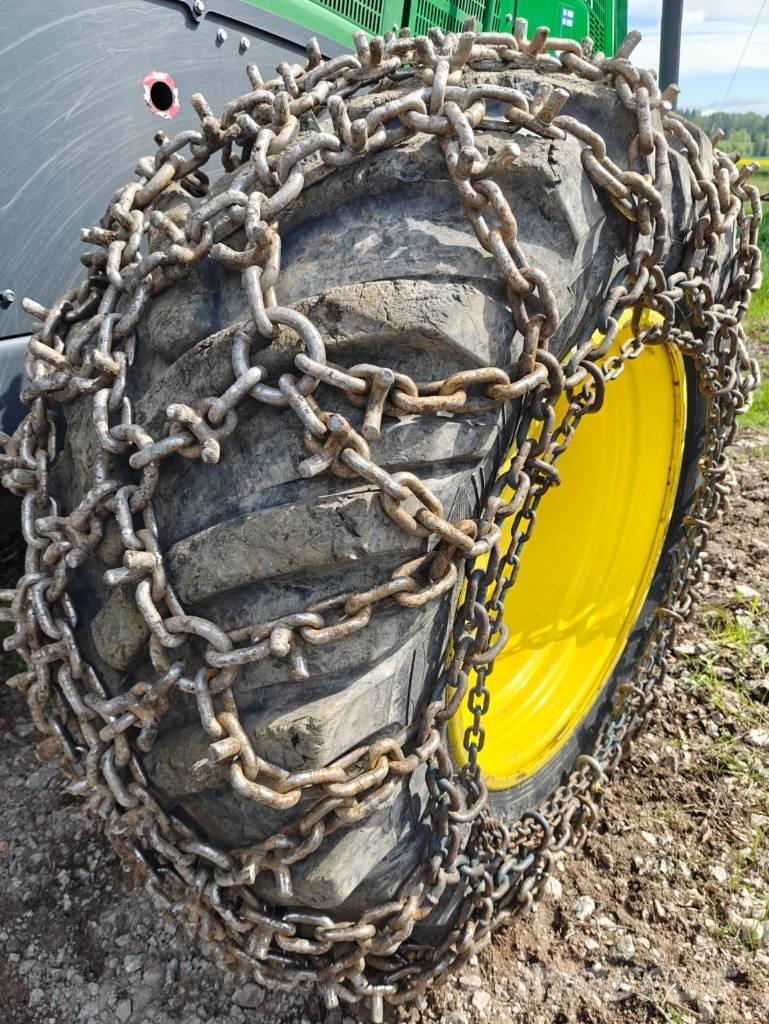 John Deere 1270 G 收割机