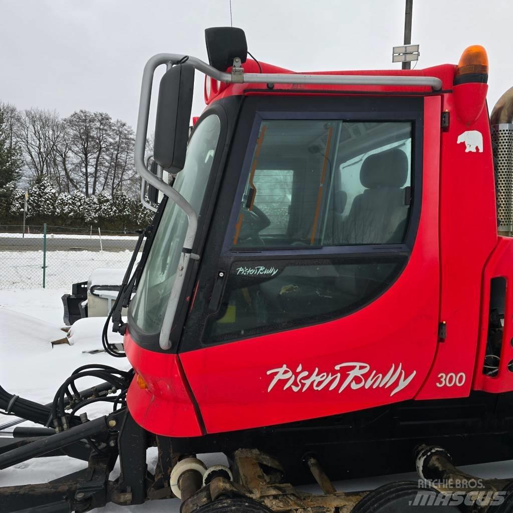 Kässbohrer PB 300 铲雪车