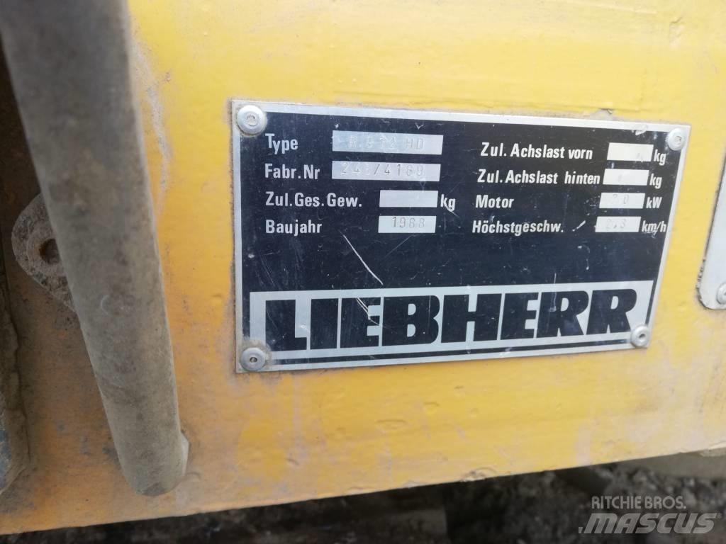Liebherr R 912 履带挖掘机
