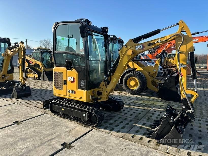 CAT 301.8 小型挖掘机