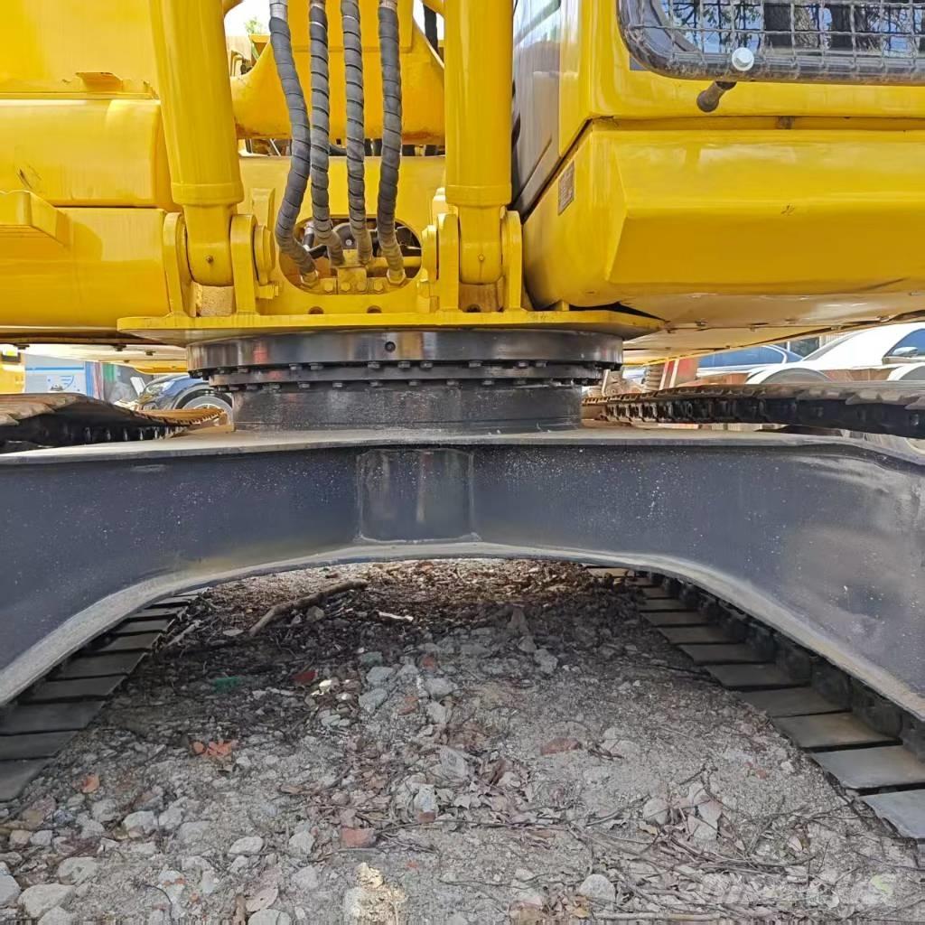Komatsu PC 130 履带挖掘机