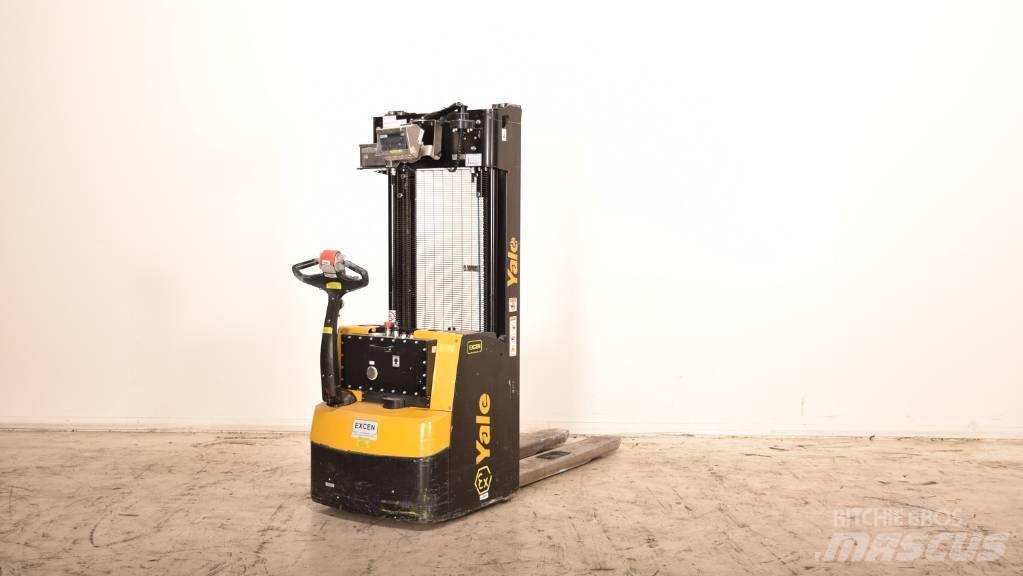 Yale MS20 手推堆垛车