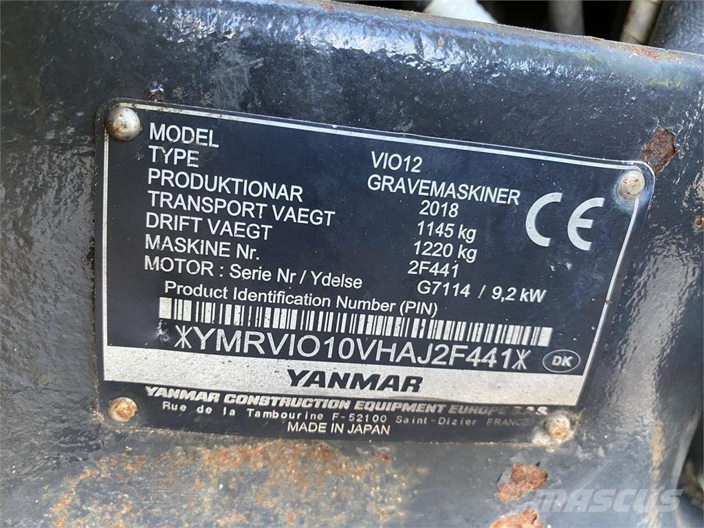 Yanmar VIO12 轮式挖掘机