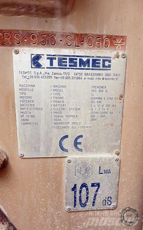 Tesmec TRS950 挖沟机