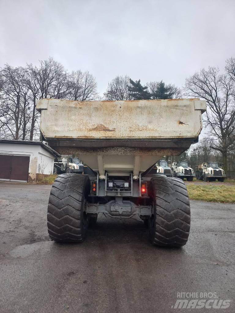 Terex TA 300 铰接式自卸车