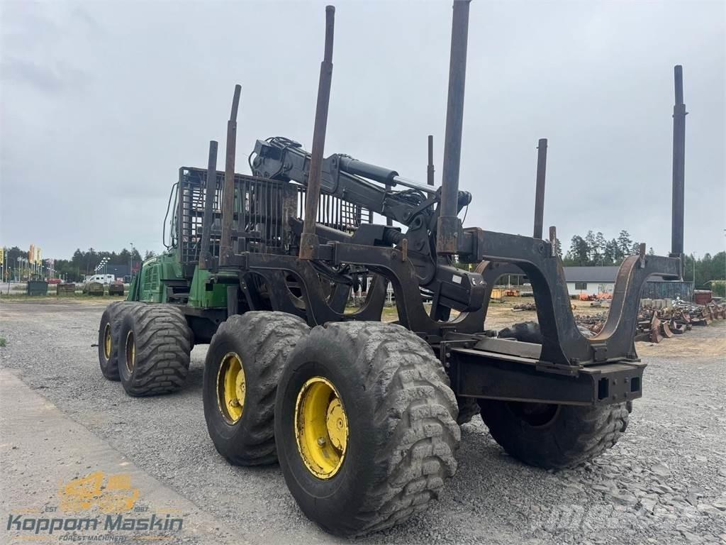 John Deere 1910E 集运机