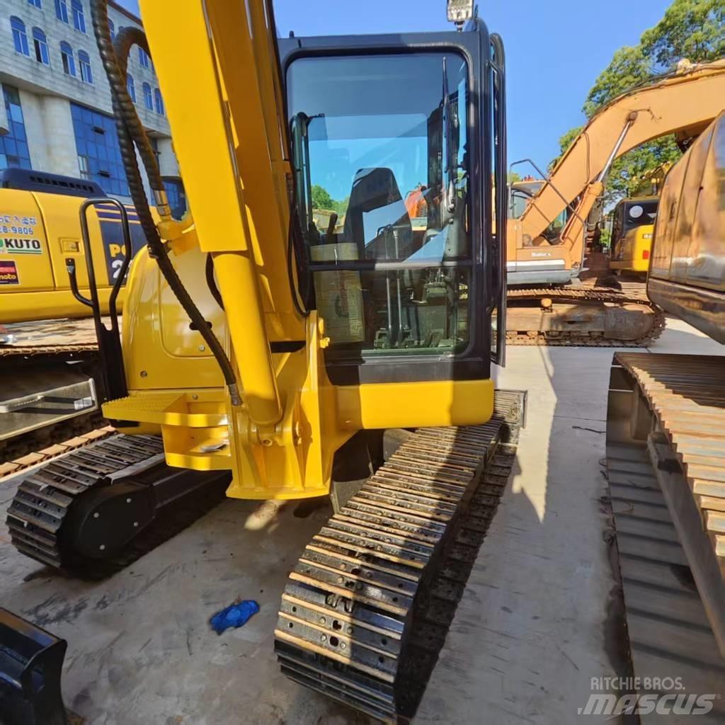 Komatsu PC 56-7 小型挖掘机