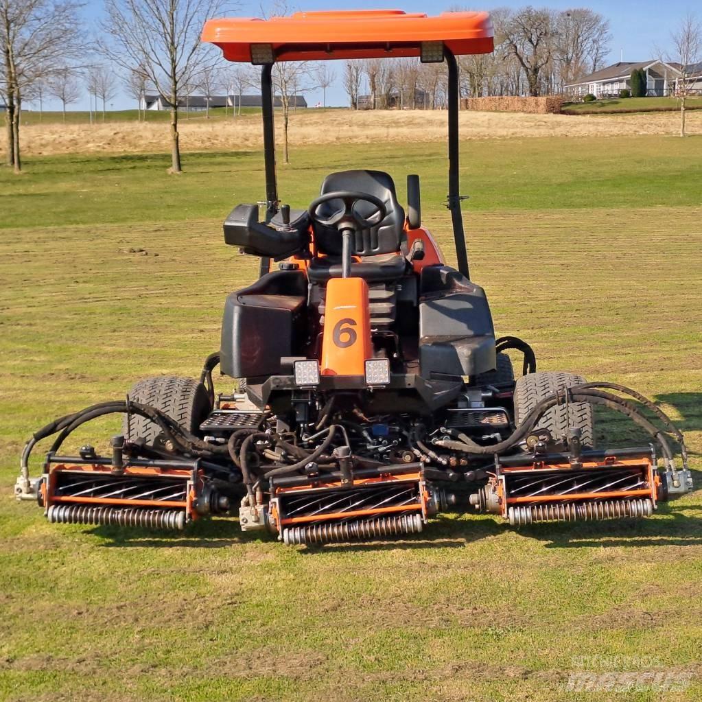 Jacobsen LF570 球道割草机