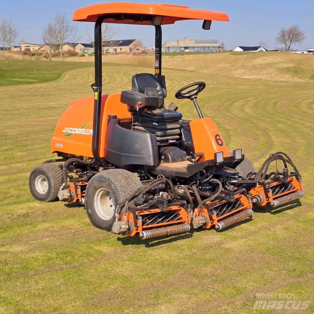 Jacobsen LF570 球道割草机