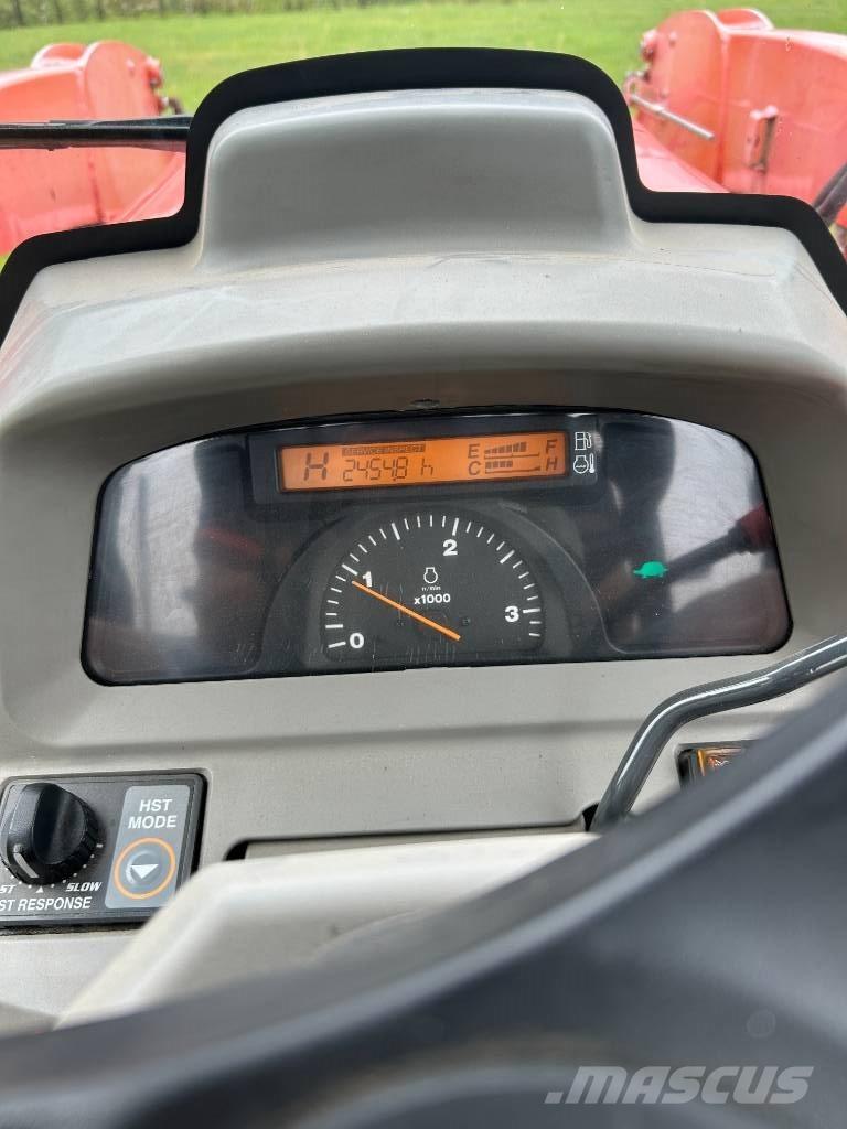Kubota L 4240 小型拖拉机